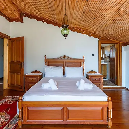 Sapanca Breathtaking Private Retreat